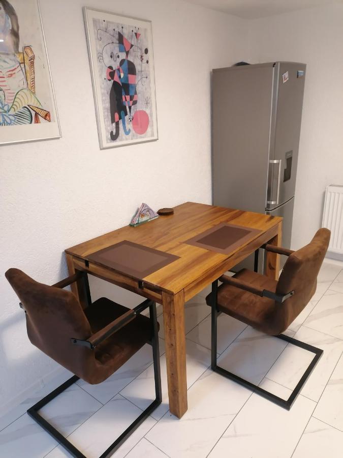 Schoene Einliegerwohnung In Hechingen Bagian luar foto